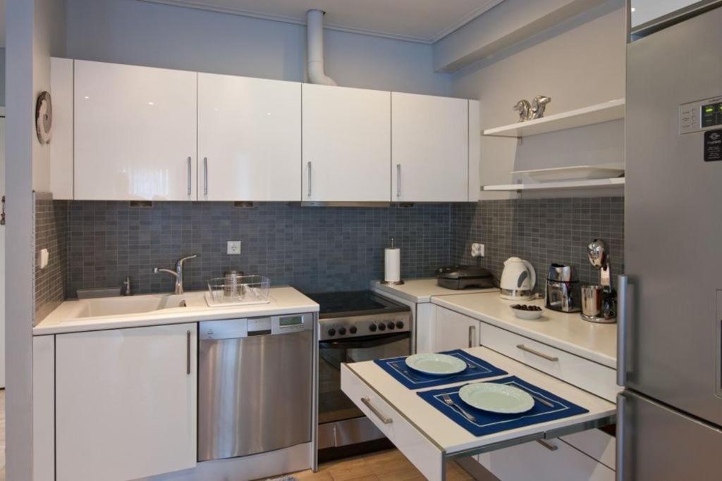 Acropolis Luxury Apartment With Balcony Athens Luaran gambar