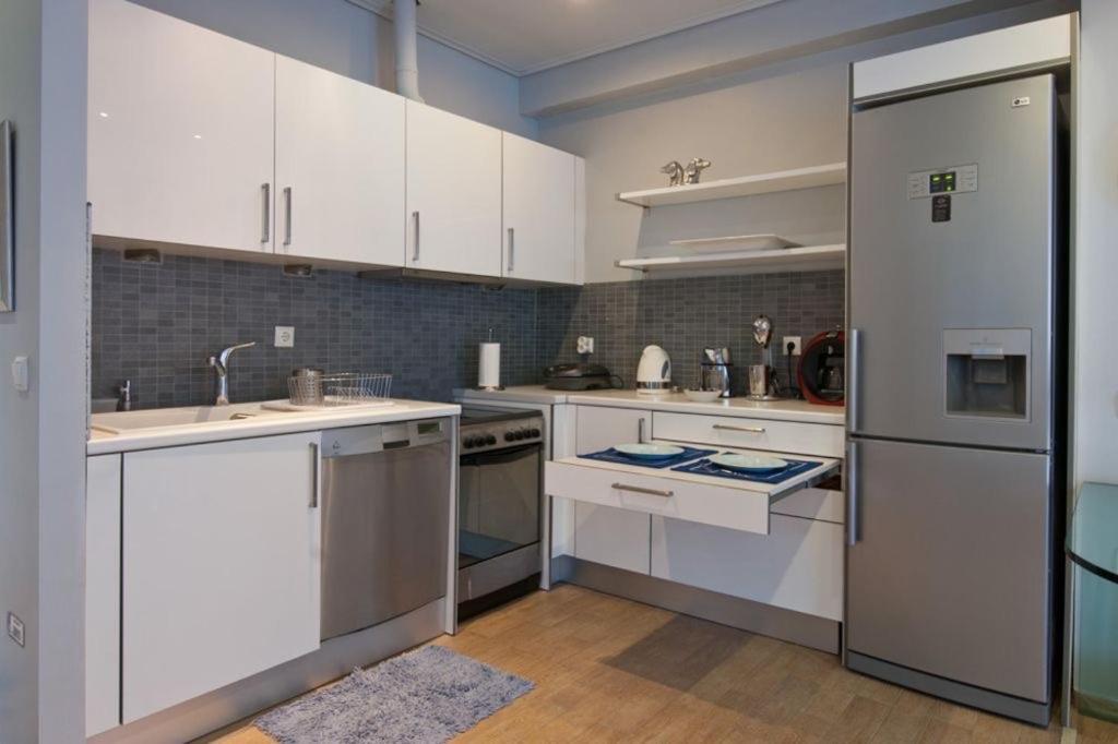Acropolis Luxury Apartment With Balcony Athens Luaran gambar